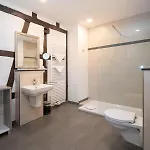 Hotel- Weingut- Moselloreley