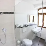 Hotel Hotel- Weingut- Moselloreley Piesport