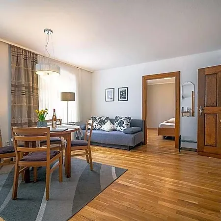Hotel Hotel- Weingut- Moselloreley Piesport