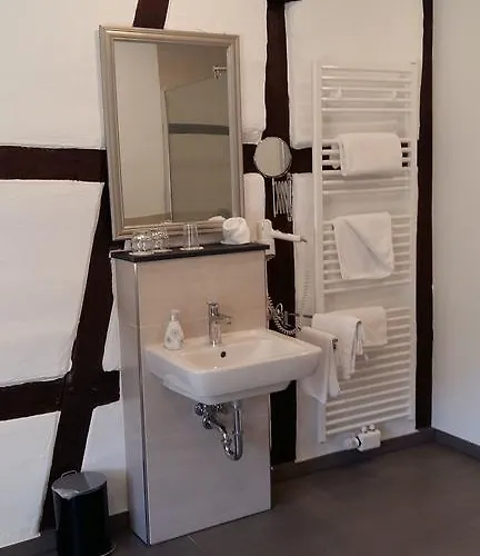 Hotel- Weingut- Moselloreley Piesport